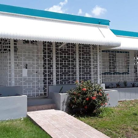 Casa Del Sol-Unit A Bayamón Exterior foto